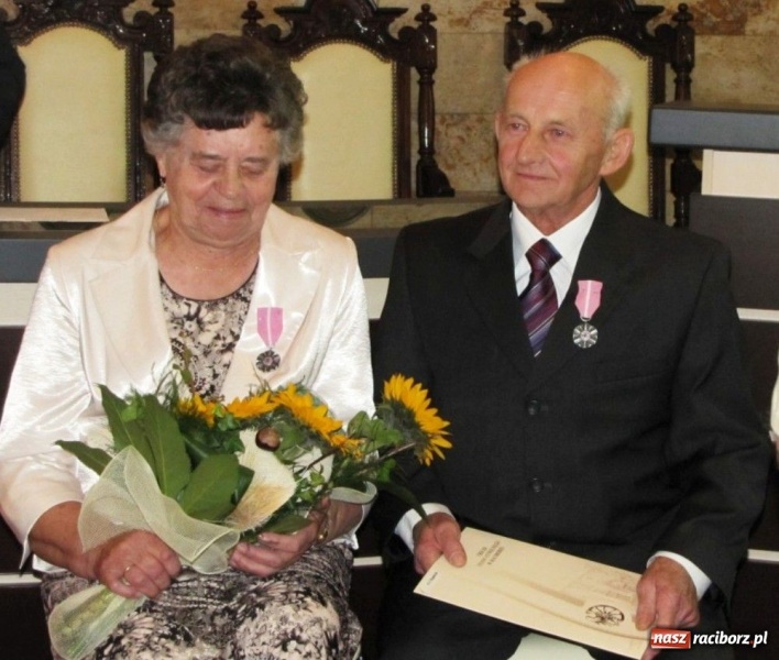 Zdjęcie w galerii na portalu naszraciborz.pl: Pierwszomajowe miłości... wiadomości z regionu