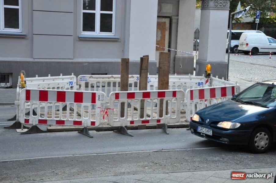 Zdjęcie w galerii na portalu naszraciborz.pl: Wodociągi wyjaśniają wiadomości z regionu