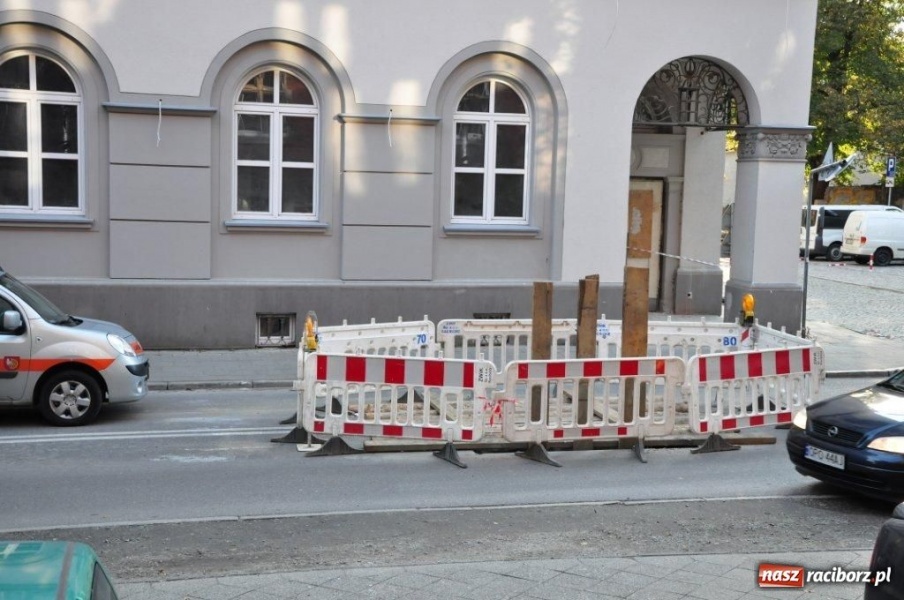 Zdjęcie w galerii na portalu naszraciborz.pl: Wodociągi wyjaśniają wiadomości z regionu