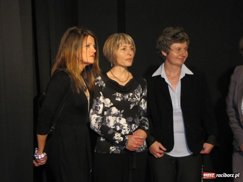 Zdjęcie w galerii na portalu naszraciborz.pl: Starosta wręczył nauczycielskie nagrody wiadomości z regionu