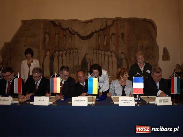 Zdjęcie w galerii na portalu naszraciborz.pl: Problemy z pomocą dla Tysmenicy wiadomości z regionu