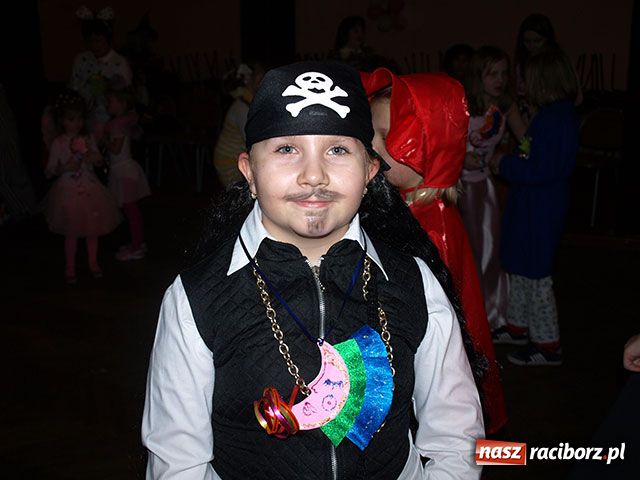 Zdjęcie w galerii na portalu naszraciborz.pl: Bal przebierańców w Krzanowicach wiadomości z regionu