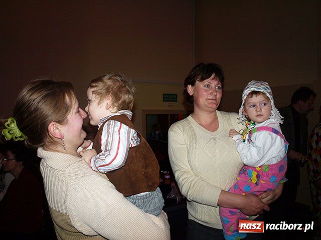 Zdjęcie w galerii na portalu naszraciborz.pl: Bal przebierańców w Krzanowicach wiadomości z regionu