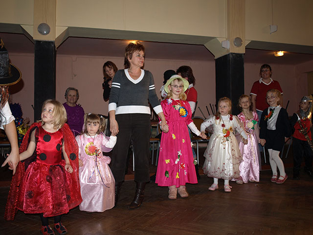 Zdjęcie w galerii na portalu naszraciborz.pl: Bal przebierańców w Krzanowicach wiadomości z regionu