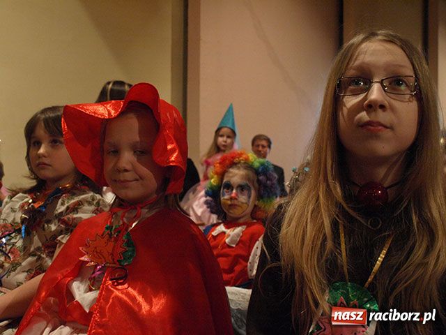Zdjęcie w galerii na portalu naszraciborz.pl: Bal przebierańców w Krzanowicach wiadomości z regionu
