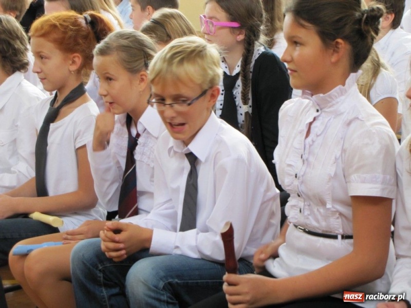 Zdjęcie w galerii na portalu naszraciborz.pl: Jak najmniej tych papierków... wiadomości z regionu