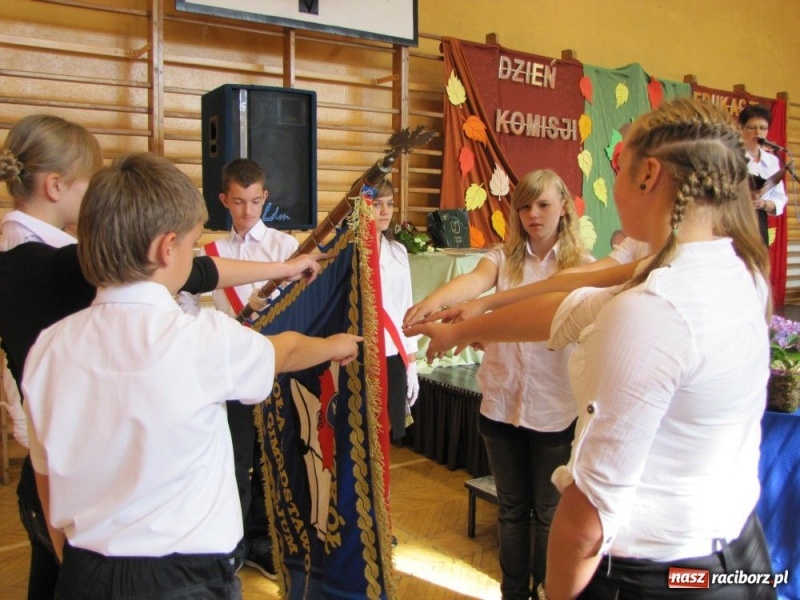 Zdjęcie w galerii na portalu naszraciborz.pl: Ordery dla belfrów w Krzanowicach wiadomości z regionu