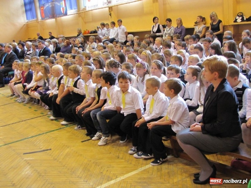 Zdjęcie w galerii na portalu naszraciborz.pl: Ordery dla belfrów w Krzanowicach wiadomości z regionu