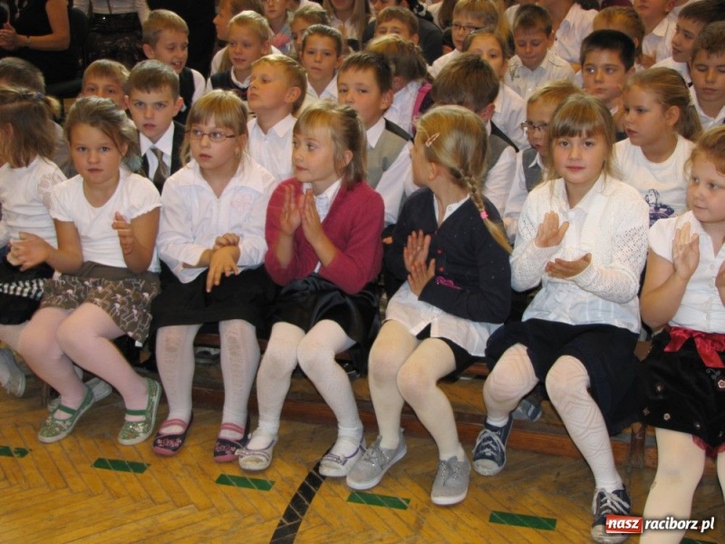 Zdjęcie w galerii na portalu naszraciborz.pl: Ordery dla belfrów w Krzanowicach wiadomości z regionu