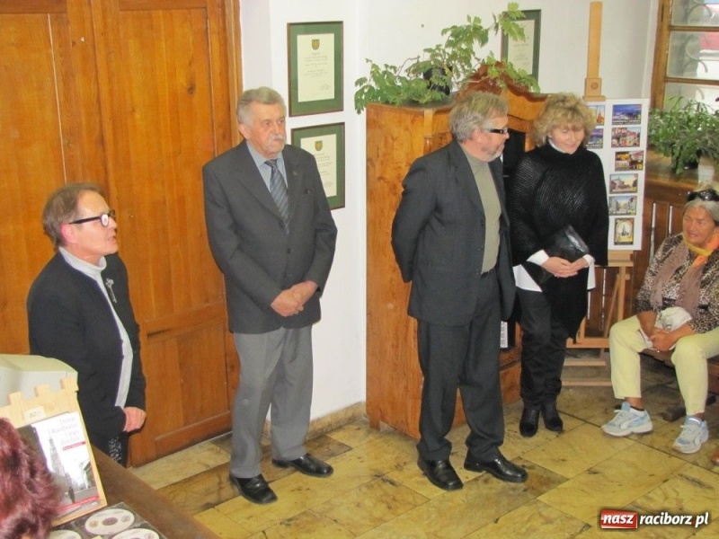 Zdjęcie w galerii na portalu naszraciborz.pl: Cechy raciborskie i nie tylko w muzeum wiadomości z regionu