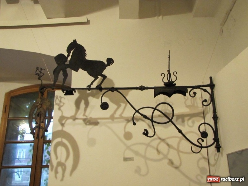 Zdjęcie w galerii na portalu naszraciborz.pl: Cechy raciborskie i nie tylko w muzeum wiadomości z regionu