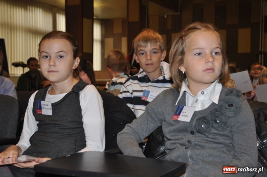 Zdjęcie w galerii na portalu naszraciborz.pl: Uniwersytet Pierwszego Wieku wiadomości z regionu