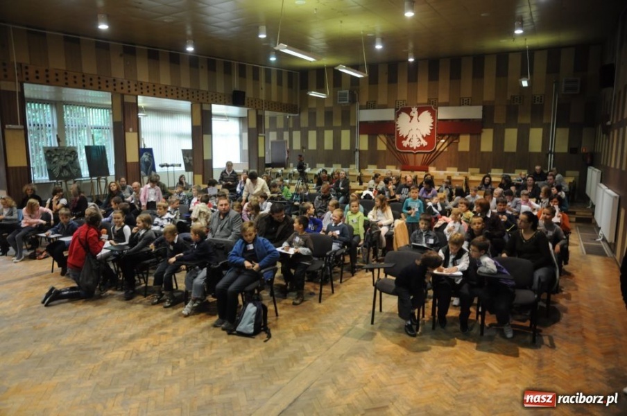 Zdjęcie w galerii na portalu naszraciborz.pl: Uniwersytet Pierwszego Wieku wiadomości z regionu