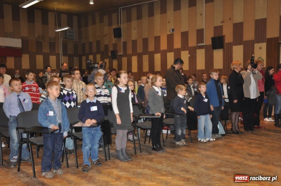 Zdjęcie w galerii na portalu naszraciborz.pl: Uniwersytet Pierwszego Wieku wiadomości z regionu