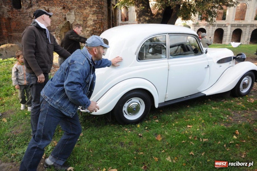 Zdjęcie w galerii na portalu naszraciborz.pl: Oldtimery zakończyły sezon wiadomości z regionu