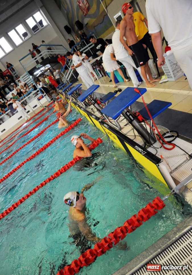 Zdjęcie w galerii na portalu naszraciborz.pl: Pływackie sprinty w SMS-ie wiadomości z regionu