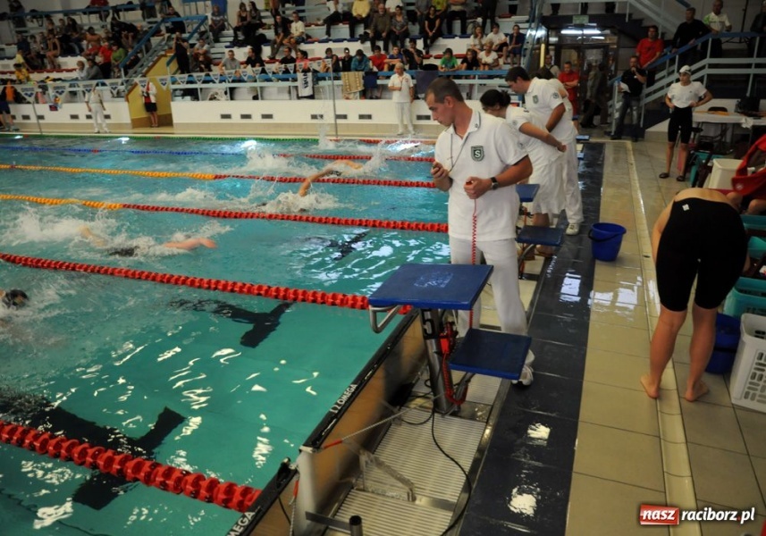 Zdjęcie w galerii na portalu naszraciborz.pl: Pływackie sprinty w SMS-ie wiadomości z regionu
