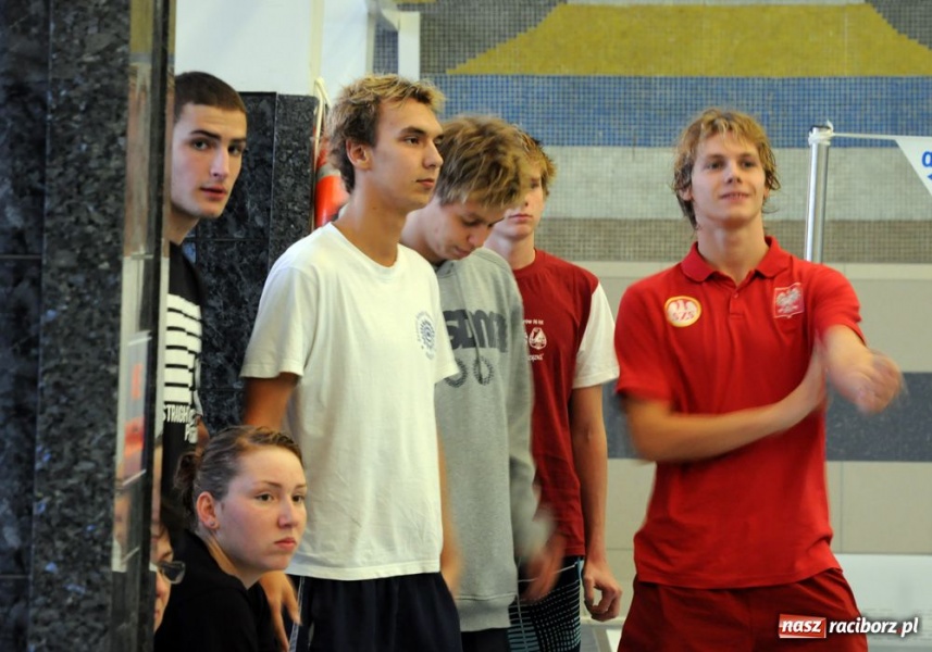 Zdjęcie w galerii na portalu naszraciborz.pl: Pływackie sprinty w SMS-ie wiadomości z regionu