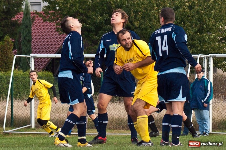 Zdjęcie w galerii na portalu naszraciborz.pl: Markowice zagrały bez życia wiadomości z regionu