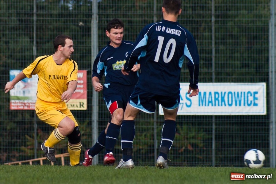 Zdjęcie w galerii na portalu naszraciborz.pl: Markowice zagrały bez życia wiadomości z regionu