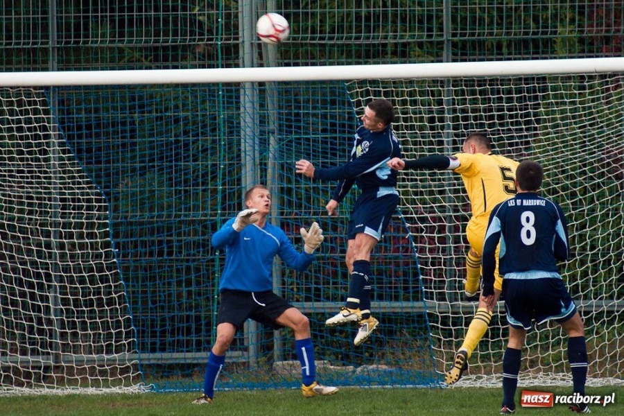 Zdjęcie w galerii na portalu naszraciborz.pl: Markowice zagrały bez życia wiadomości z regionu