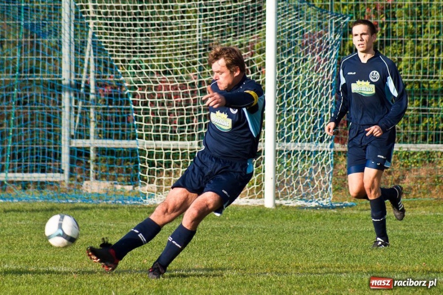 Zdjęcie w galerii na portalu naszraciborz.pl: Markowice zagrały bez życia wiadomości z regionu