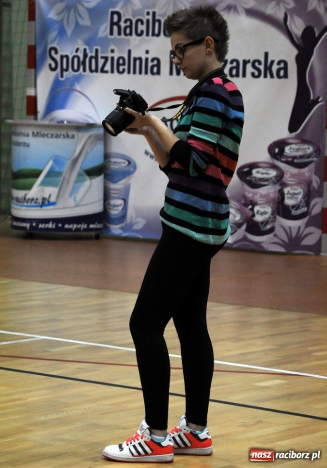 Zdjęcie w galerii na portalu naszraciborz.pl: Panie wylewały siódme poty wiadomości z regionu