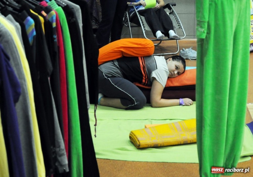 Zdjęcie w galerii na portalu naszraciborz.pl: Panie wylewały siódme poty wiadomości z regionu