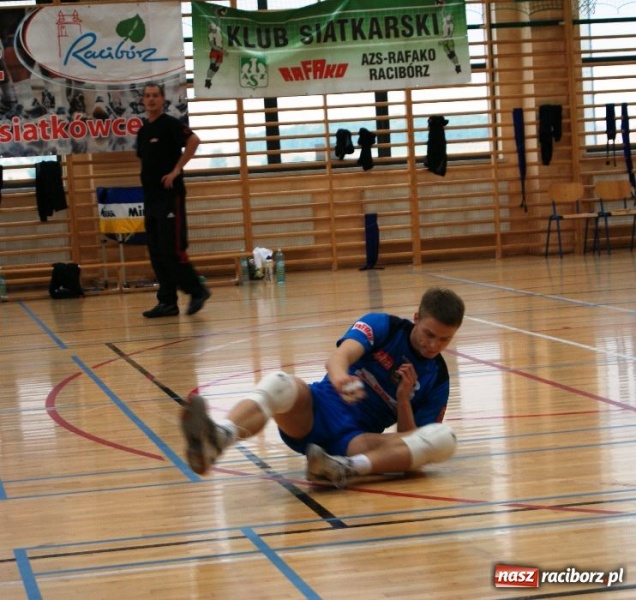 Zdjęcie w galerii na portalu naszraciborz.pl: Sporo nerwów i dwie kartki wiadomości z regionu