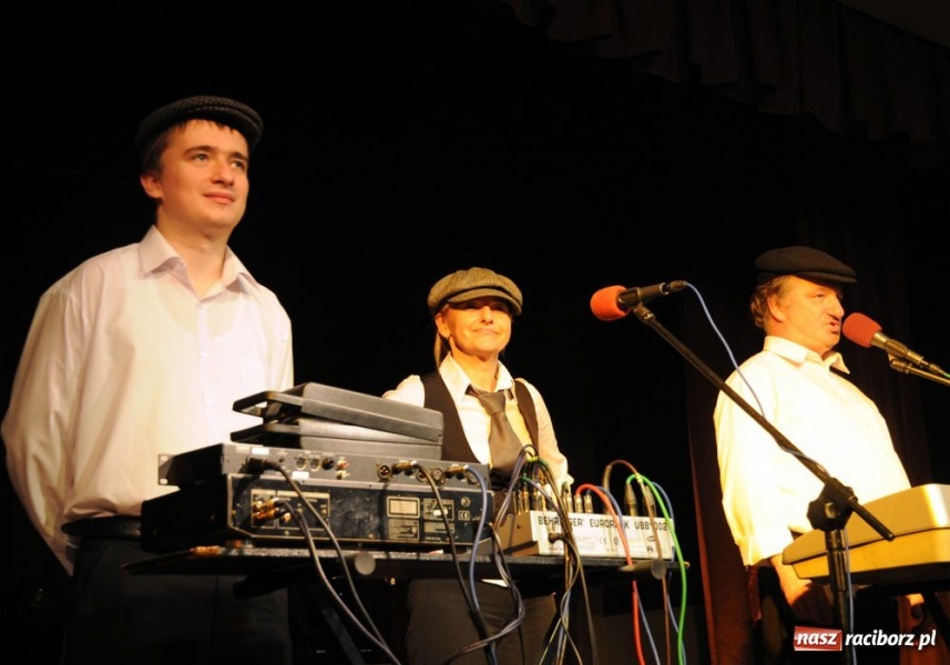 Zdjęcie w galerii na portalu naszraciborz.pl: Śląskie show w Krzanowicach wiadomości z regionu