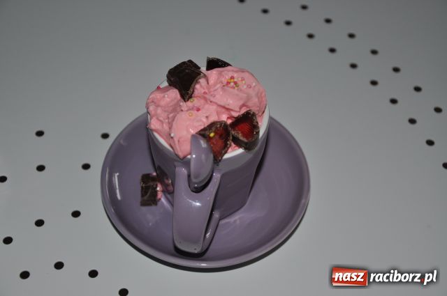 Zdjęcie w galerii na portalu naszraciborz.pl: La Rue - miejsce twoich spotkań wiadomości z regionu