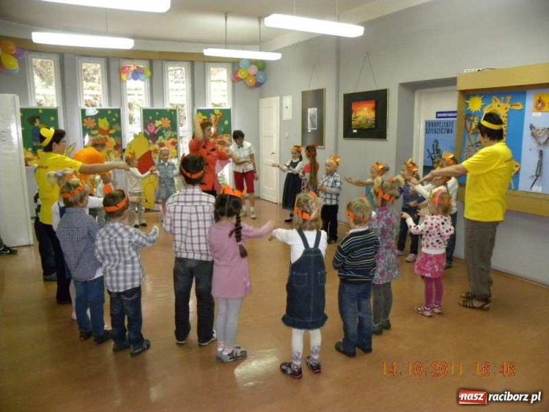 Zdjęcie w galerii na portalu naszraciborz.pl: 85 urodziny Kubusia Puchatka wiadomości z regionu