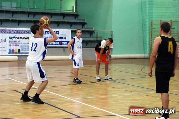 Zdjęcie w galerii na portalu naszraciborz.pl: Brooklyn Basket Liga ruszyła pełną parą wiadomości z regionu