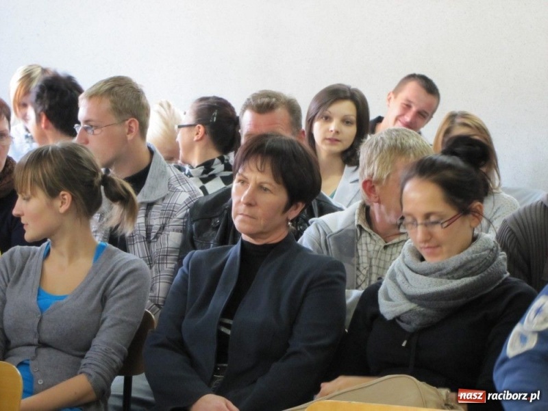 Zdjęcie w galerii na portalu naszraciborz.pl: Koniec szkoły to nie koniec nauki wiadomości z regionu