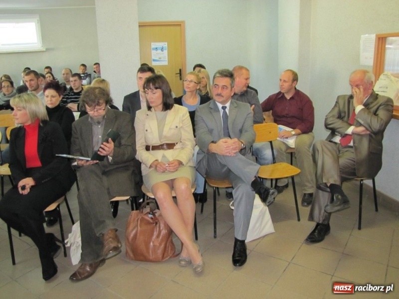 Zdjęcie w galerii na portalu naszraciborz.pl: Koniec szkoły to nie koniec nauki wiadomości z regionu