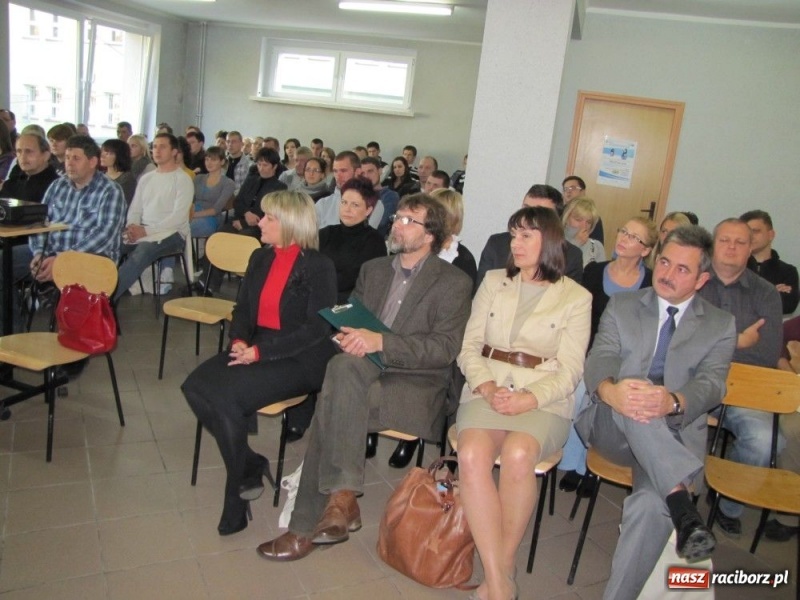 Zdjęcie w galerii na portalu naszraciborz.pl: Koniec szkoły to nie koniec nauki wiadomości z regionu