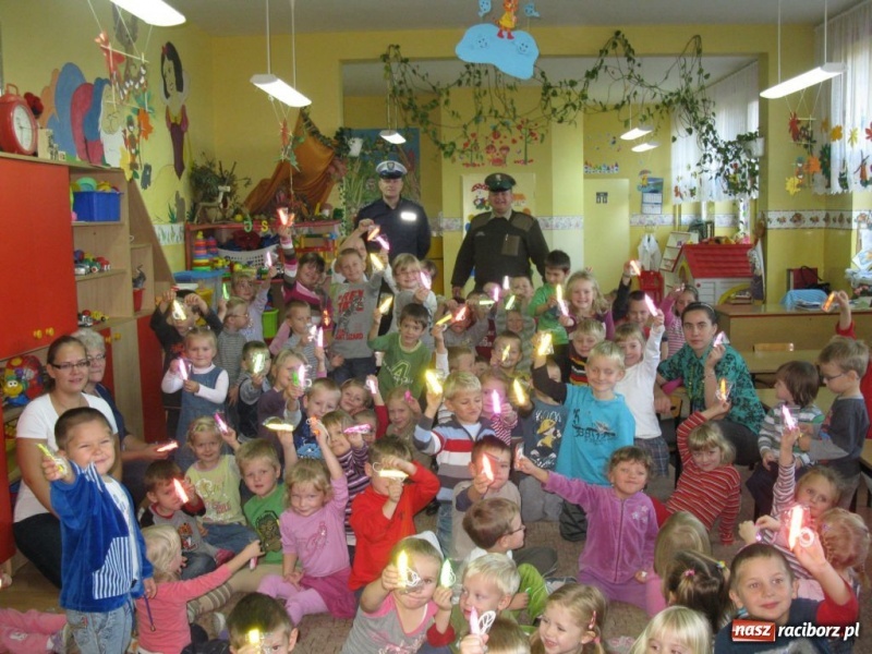 Zdjęcie w galerii na portalu naszraciborz.pl: ŚOSG: Kolejne spotkania z dziećmi wiadomości z regionu
