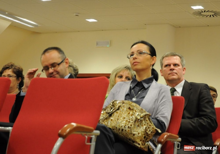 Zdjęcie w galerii na portalu naszraciborz.pl: Na zamku rozpoczęły się Dni Nauki wiadomości z regionu