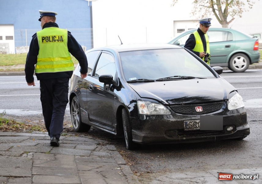 Zdjęcie w galerii na portalu naszraciborz.pl: Wypadek na Bosackiej wiadomości z regionu