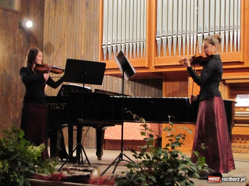 Zdjęcie w galerii na portalu naszraciborz.pl: Raciborska Szkoła Muzyczna ma 50 lat wiadomości z regionu