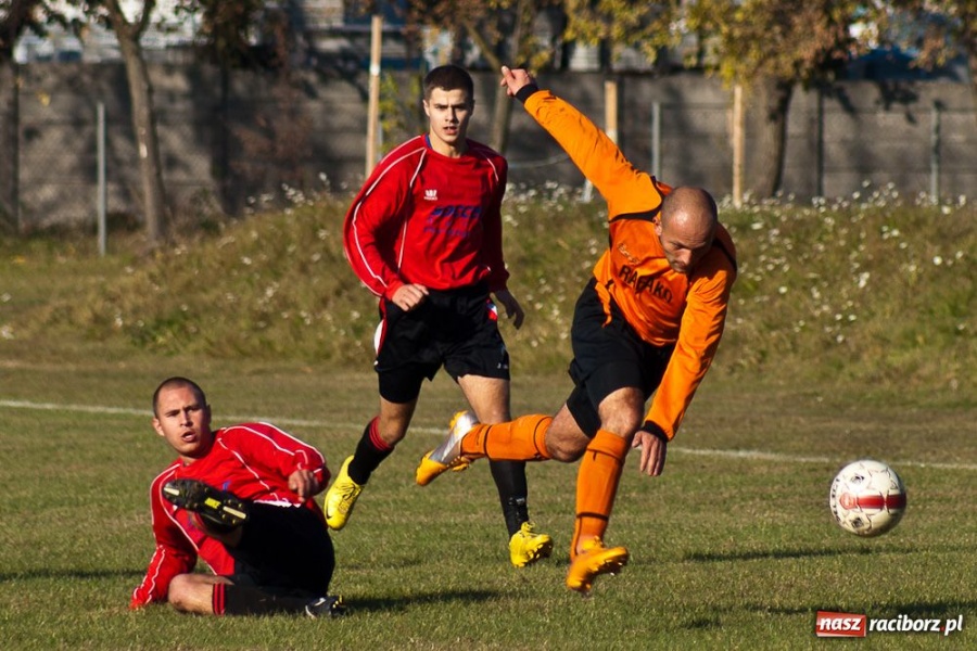 Zdjęcie w galerii na portalu naszraciborz.pl: Punkty pojechały do Niedobczyc wiadomości z regionu