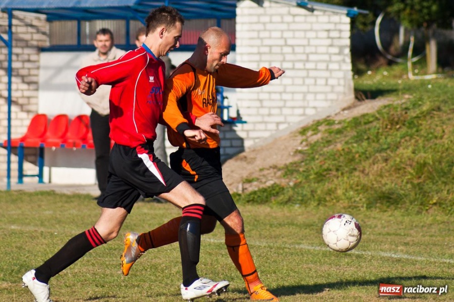 Zdjęcie w galerii na portalu naszraciborz.pl: Punkty pojechały do Niedobczyc wiadomości z regionu