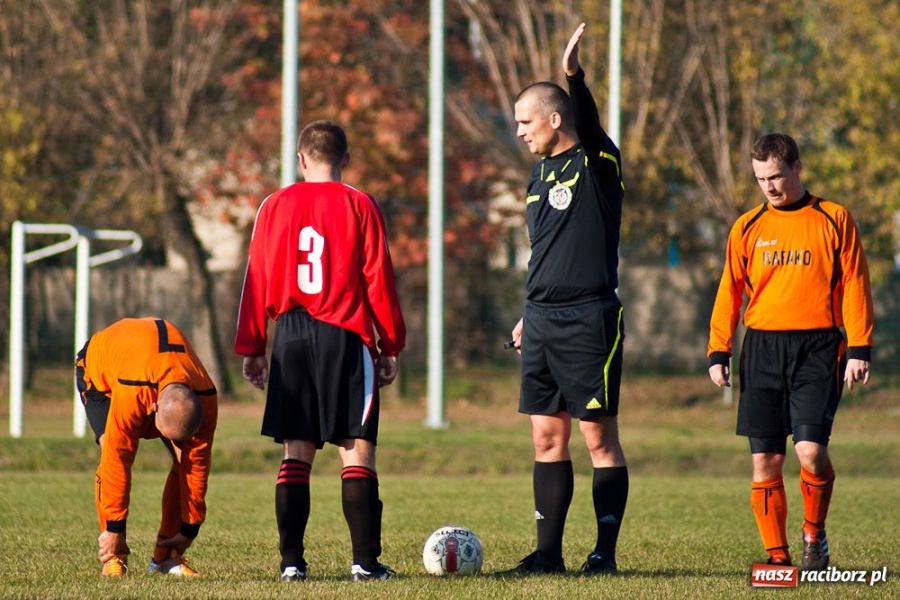 Zdjęcie w galerii na portalu naszraciborz.pl: Punkty pojechały do Niedobczyc wiadomości z regionu