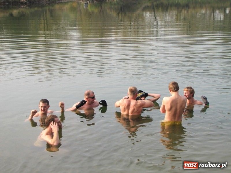 Zdjęcie w galerii na portalu naszraciborz.pl: Morsy zainaugurowały sezon zimowy wiadomości z regionu