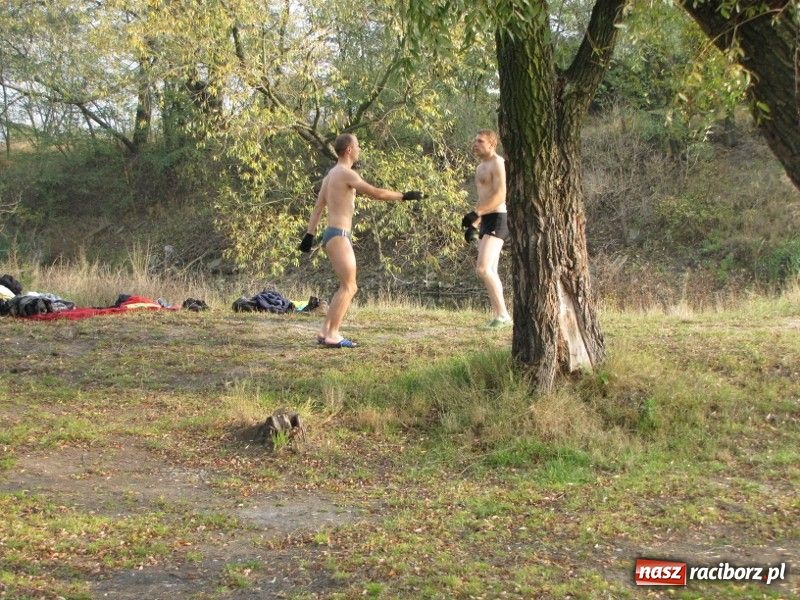 Zdjęcie w galerii na portalu naszraciborz.pl: Morsy zainaugurowały sezon zimowy wiadomości z regionu