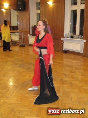 Zdjęcie w galerii na portalu naszraciborz.pl: Taniec, który uczy kobiecości wiadomości z regionu