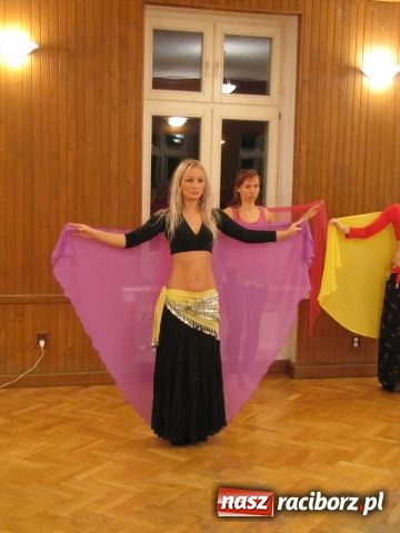 Zdjęcie w galerii na portalu naszraciborz.pl: Taniec, który uczy kobiecości wiadomości z regionu