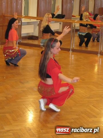 Zdjęcie w galerii na portalu naszraciborz.pl: Taniec, który uczy kobiecości wiadomości z regionu