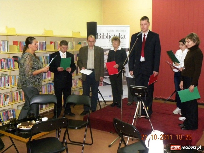 Zdjęcie w galerii na portalu naszraciborz.pl: Sztuka lekarstwem na chorobę wiadomości z regionu