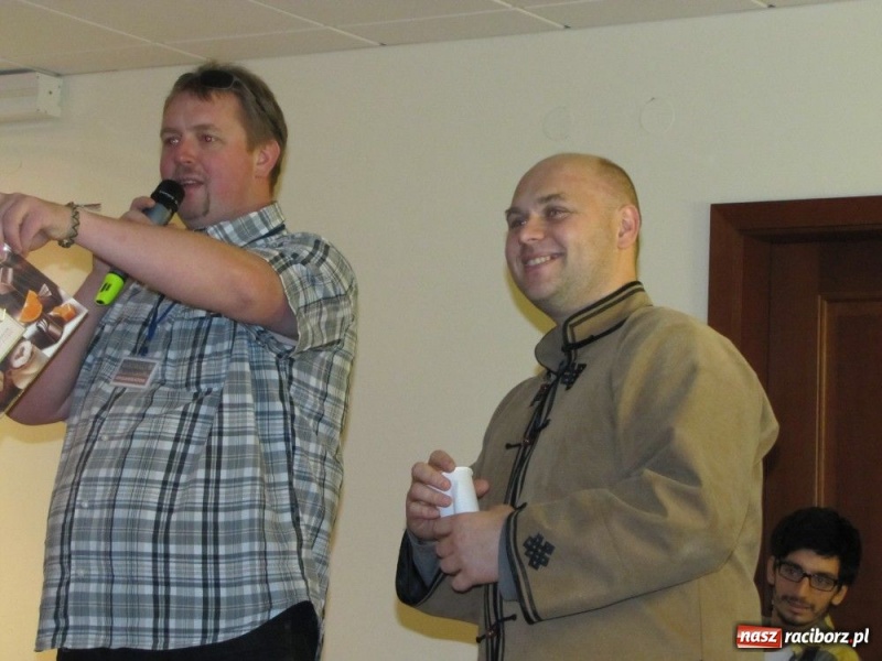 Zdjęcie w galerii na portalu naszraciborz.pl: Wiatraki zakręciły się dla szkół wiadomości z regionu